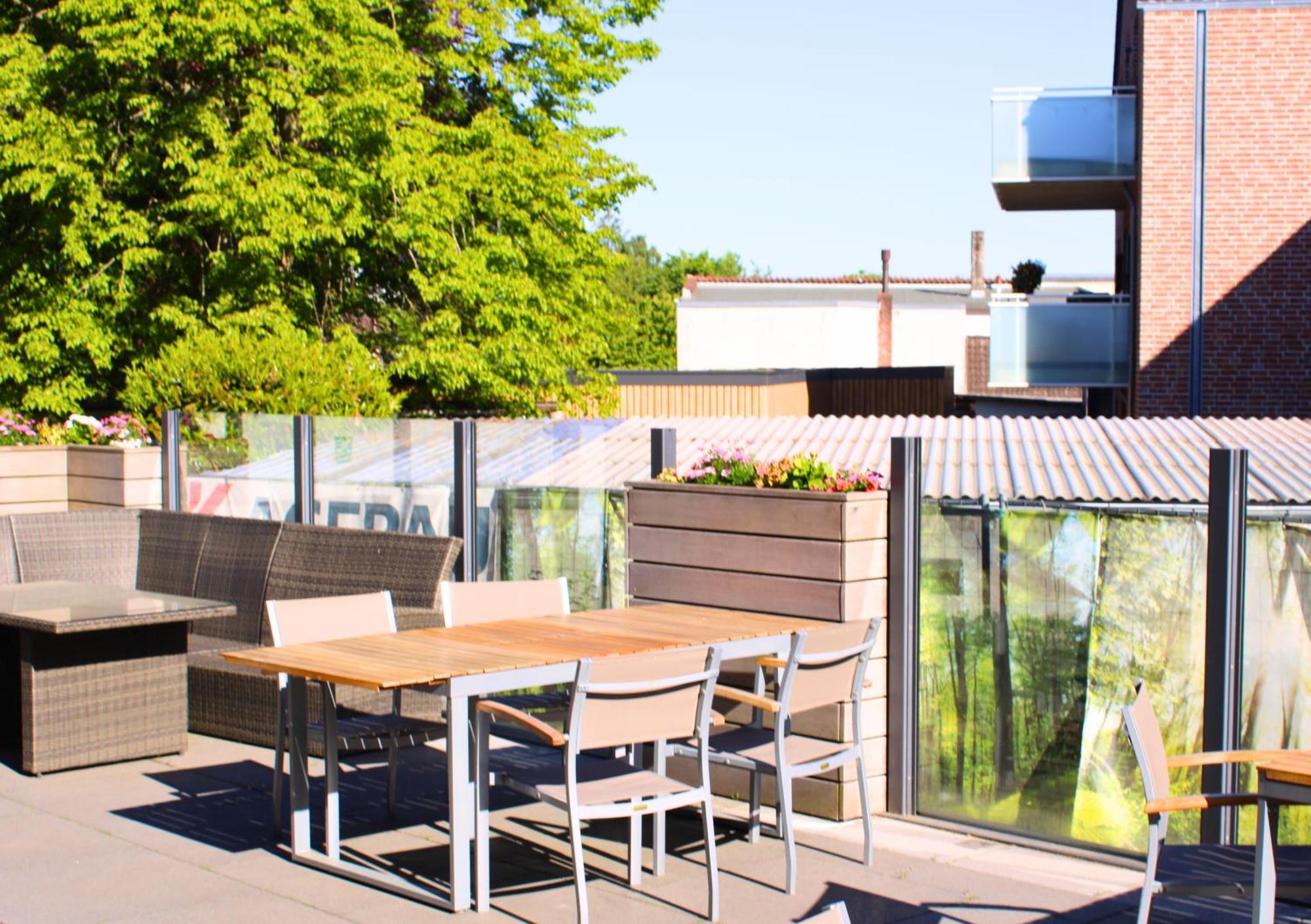 Hotel Adler & Eventlocation Gmbh Itzehoe Dış mekan fotoğraf